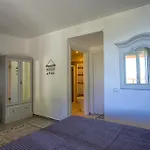 Cade Ventu 3* Vernazza