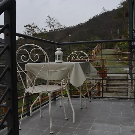 Cade Ventu Guest house Vernazza