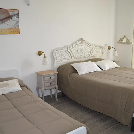 カデ ベントゥ ゲストハウス